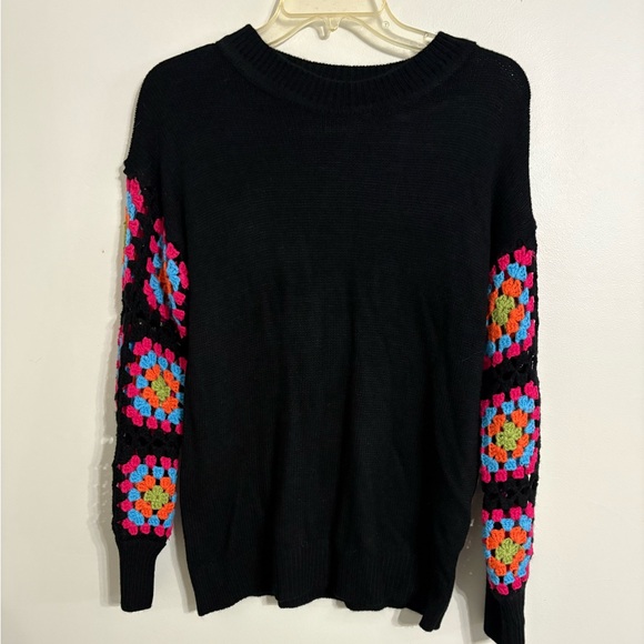 Jodifl Size Small  Black oversize Sweater with crotchet sleeves - Picture 3 of 8